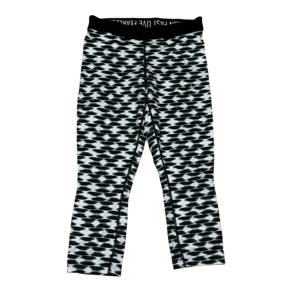 2-Pair Leggings Bundle Adidas & Nike Women’s Size S | Black &‎ Gray Activewear